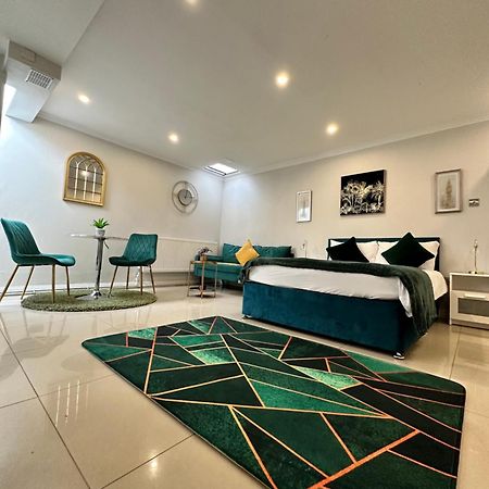 Luxury Studio Apartment Harrow on the Hill Екстериор снимка