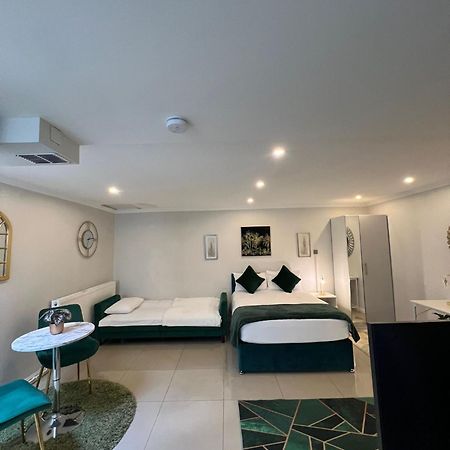 Luxury Studio Apartment Harrow on the Hill Екстериор снимка