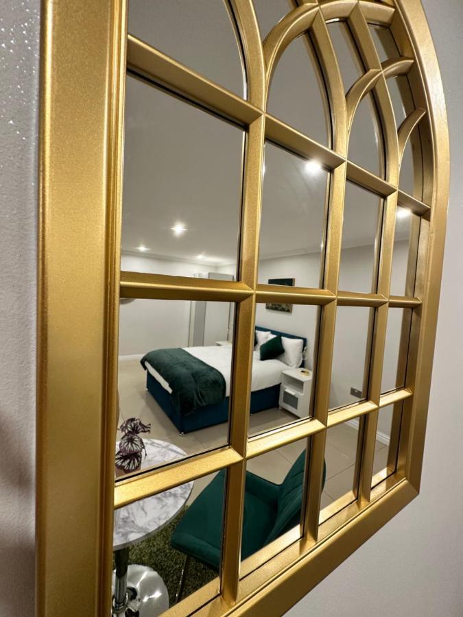 Luxury Studio Apartment Harrow on the Hill Екстериор снимка