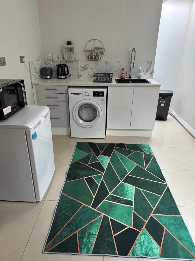 Luxury Studio Apartment Harrow on the Hill Екстериор снимка