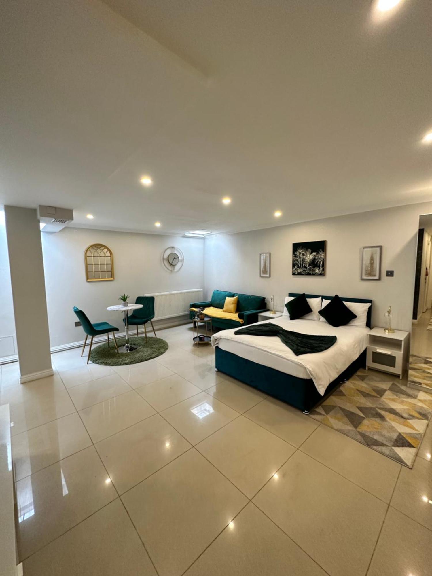 Luxury Studio Apartment Harrow on the Hill Екстериор снимка