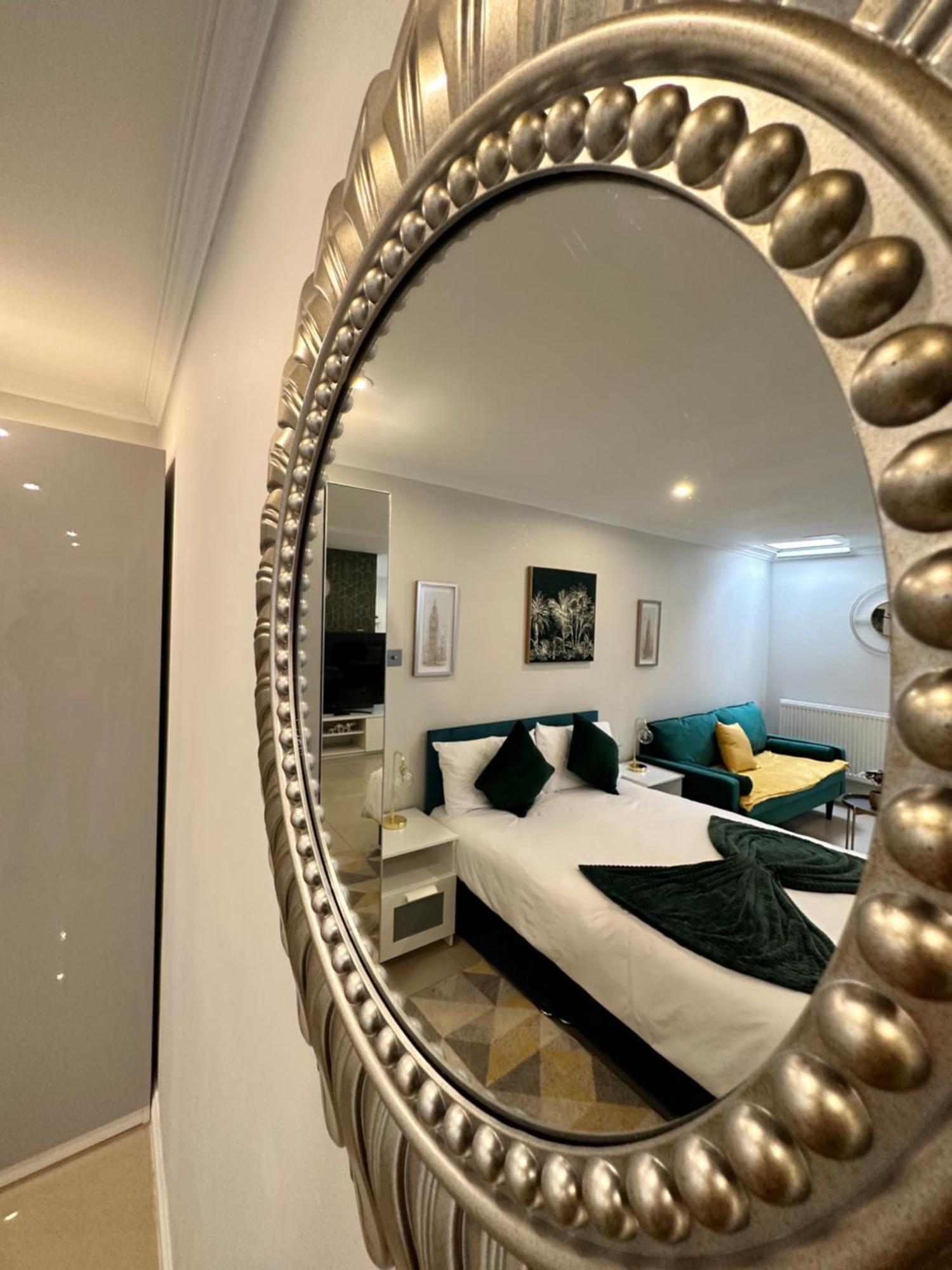 Luxury Studio Apartment Harrow on the Hill Екстериор снимка
