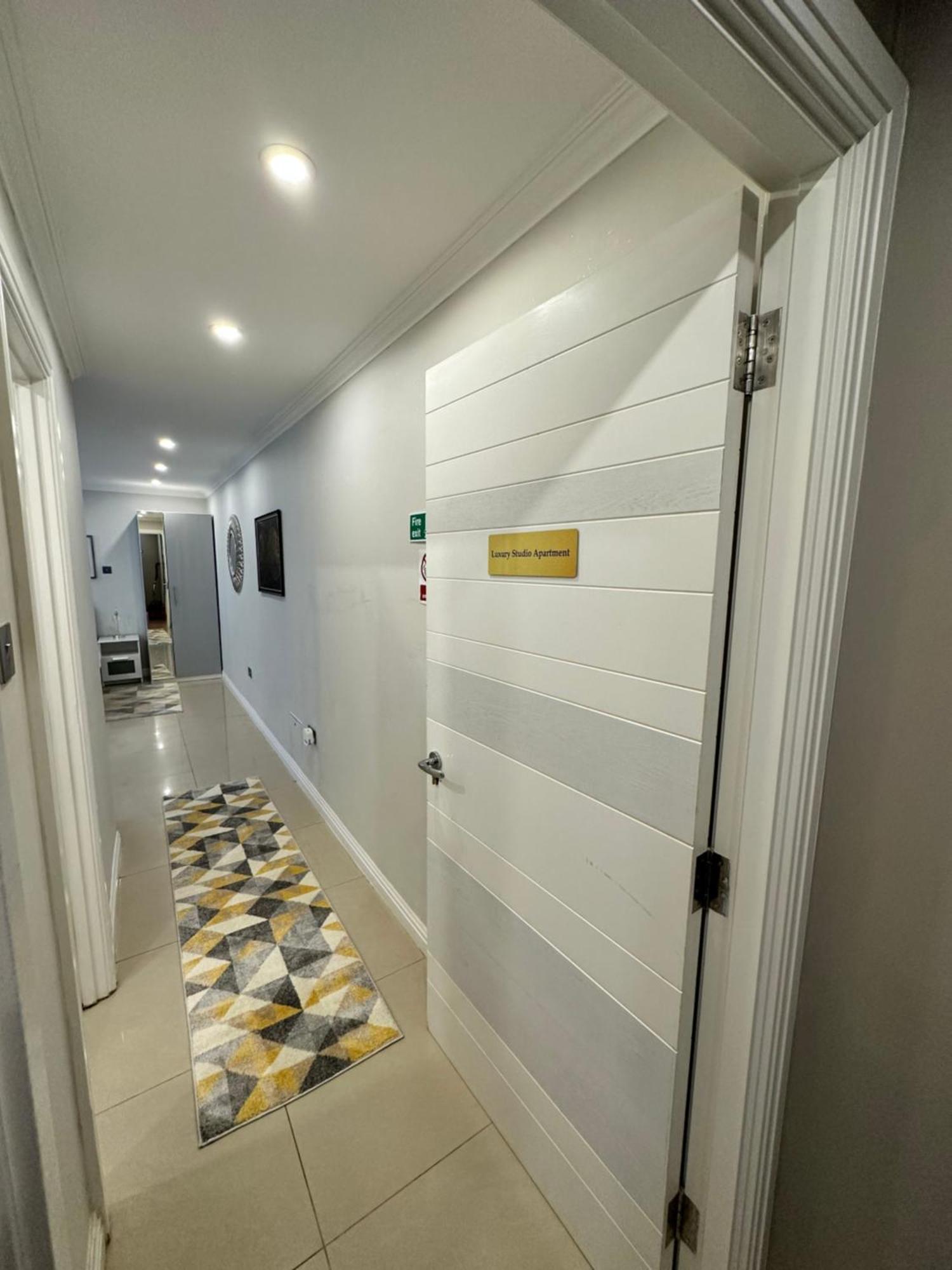 Luxury Studio Apartment Harrow on the Hill Екстериор снимка