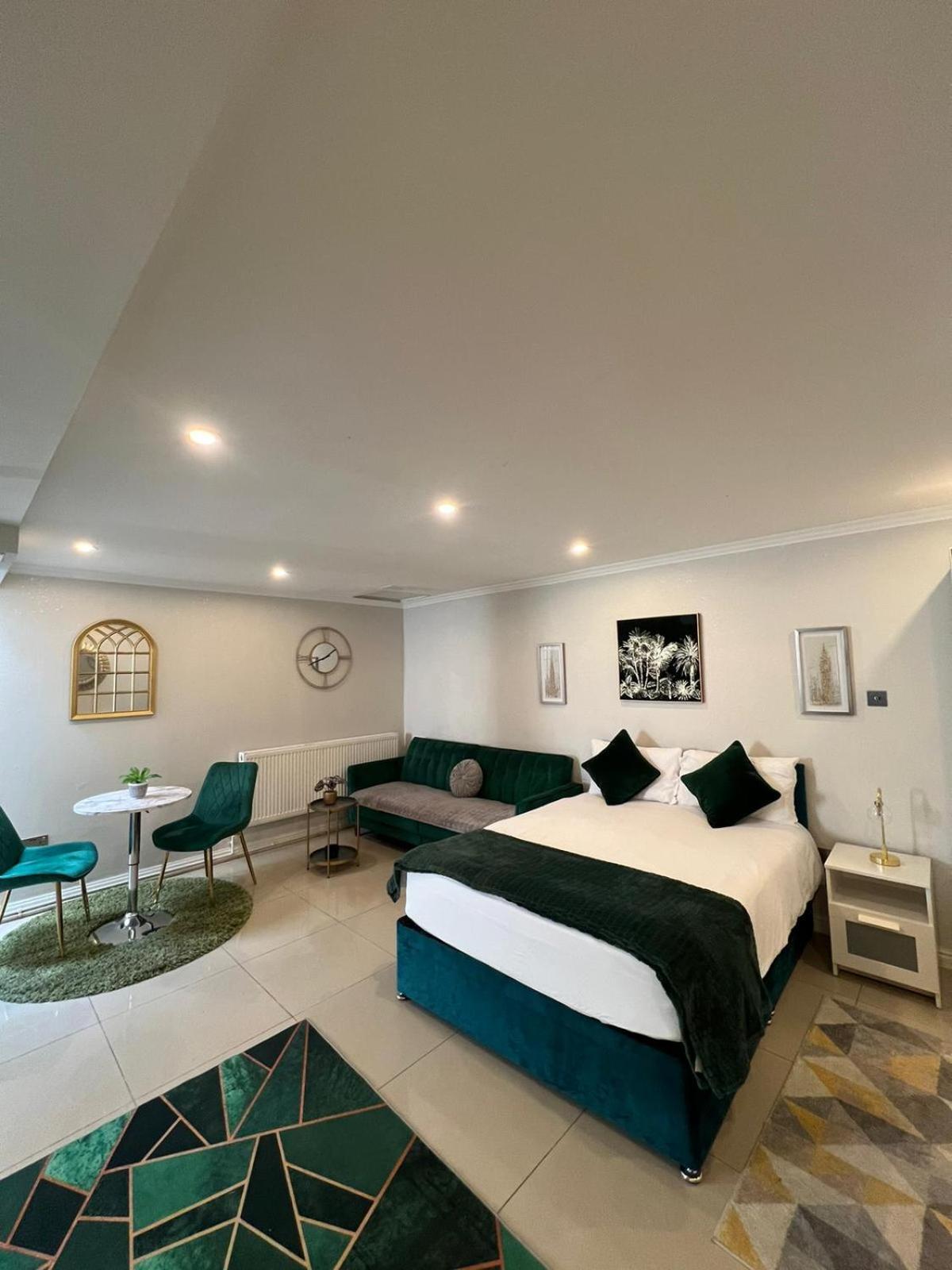 Luxury Studio Apartment Harrow on the Hill Екстериор снимка